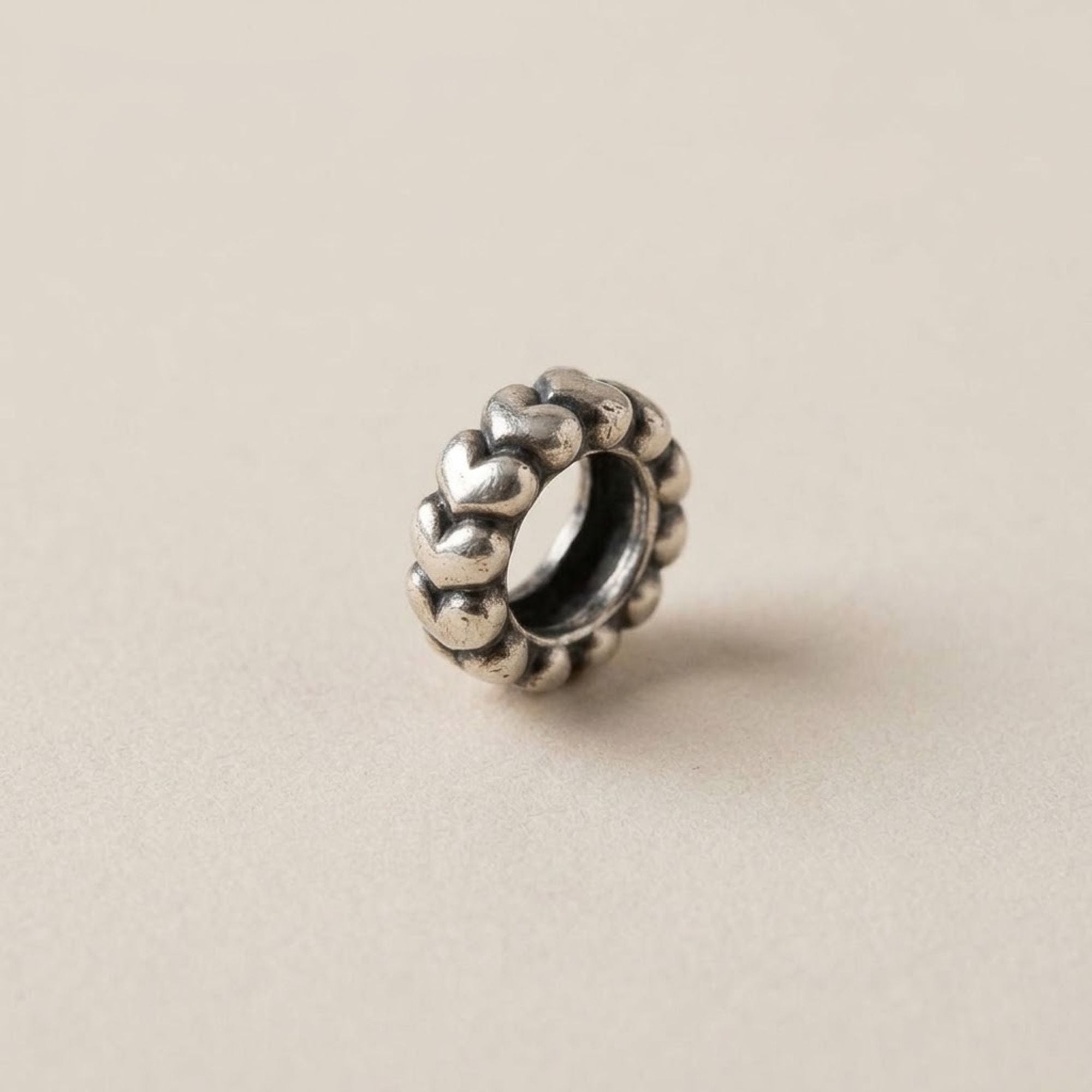 Silver Heart Row Spacer